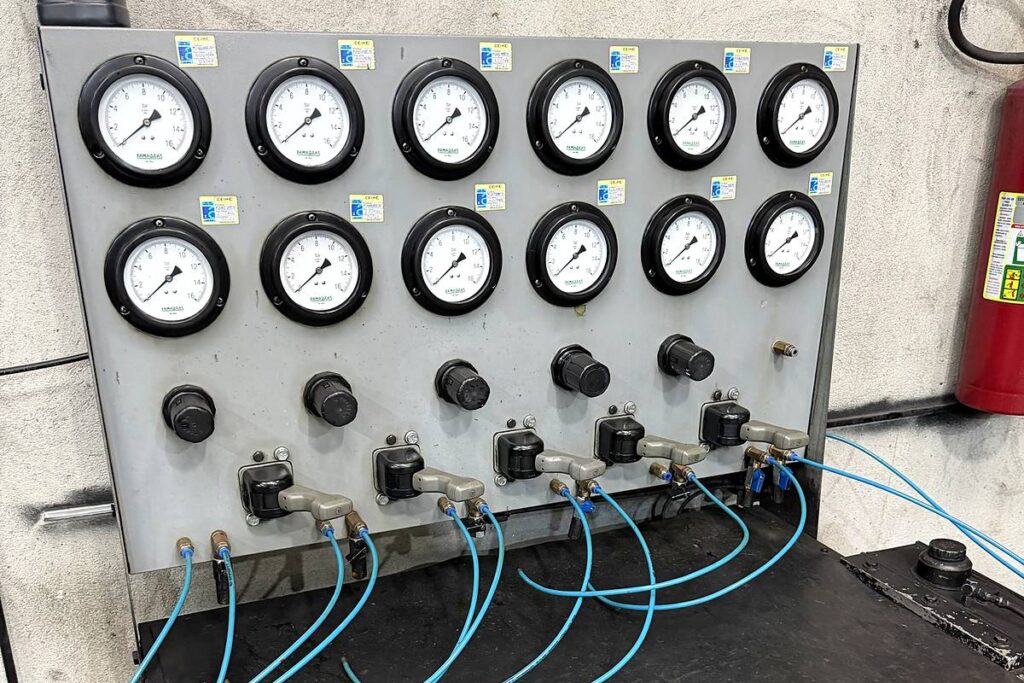 Teste de pressão peça por peça - Mega Freio, Vila Maria, Sao Paulo